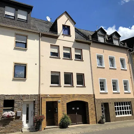 Ferienhaus Zell-merl